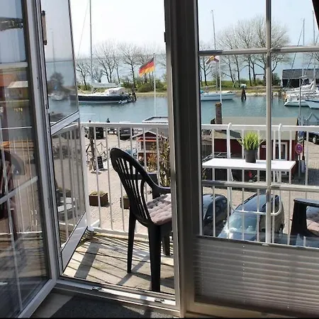In Auf Fehmarn Апартаменты Orth